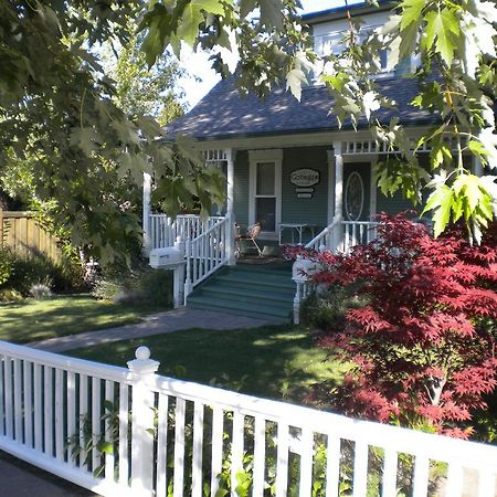 Second Street Cottages Ashland Exterior photo